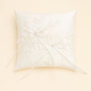 Polštářky pod snubní prsteny