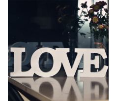 Dřevěný nápis LOVE