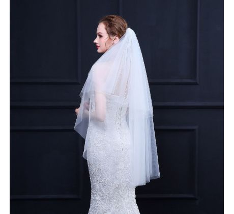 Svatební závoj jemný tyl