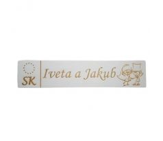 Dřevěná SPZ se jmény