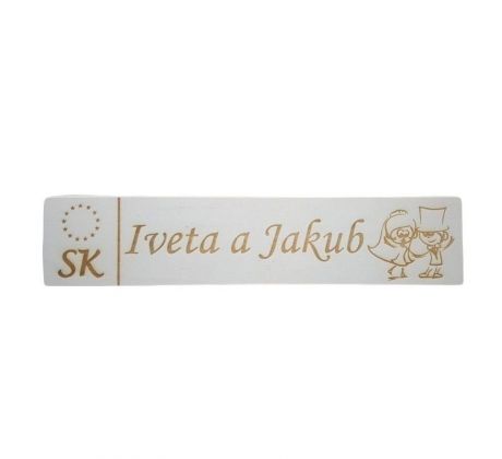 Dřevěná SPZ se jmény