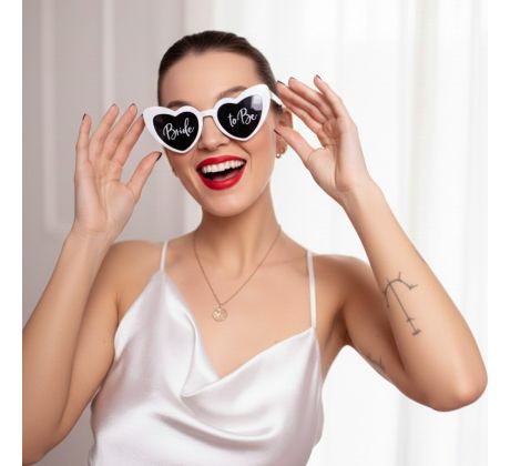 Brýle s nápisem Bride to be