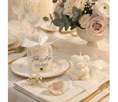 Dárek pro svatebčany - svíčka medvídek