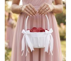 Svatební košíčky na okvětní lístky růží